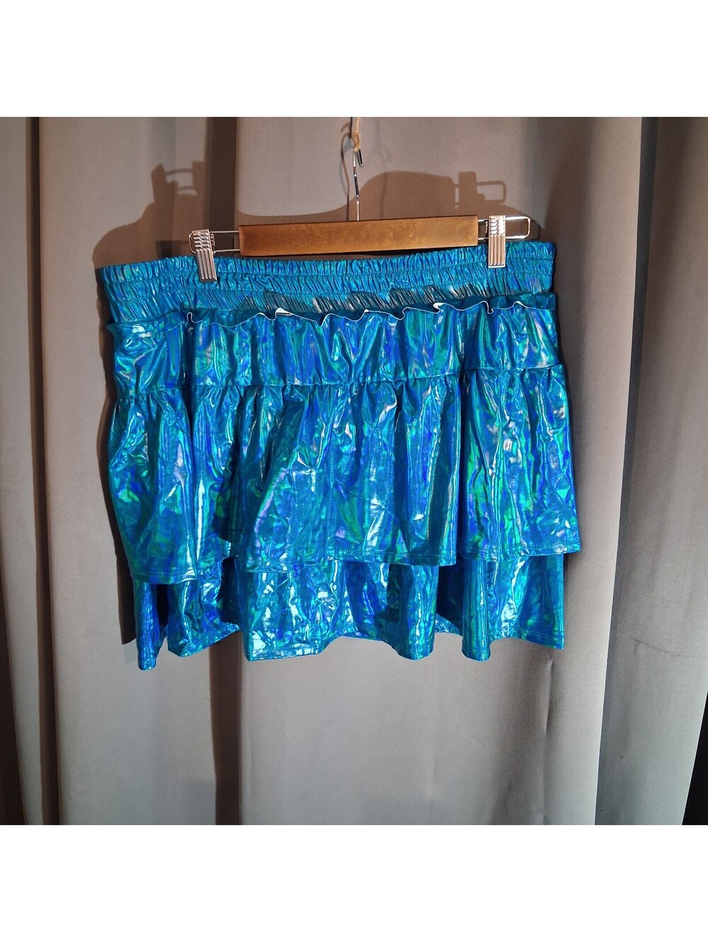 Jade by Jane Blue Iridescent Skort Size 2X